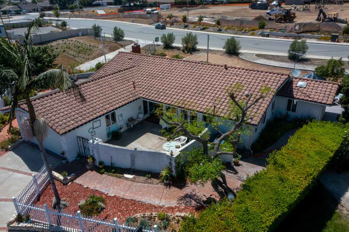 roof-repair-Bob-Piva-Roofing-Concrete-tile-roof-Carmel-Mountain-Ranch-CA